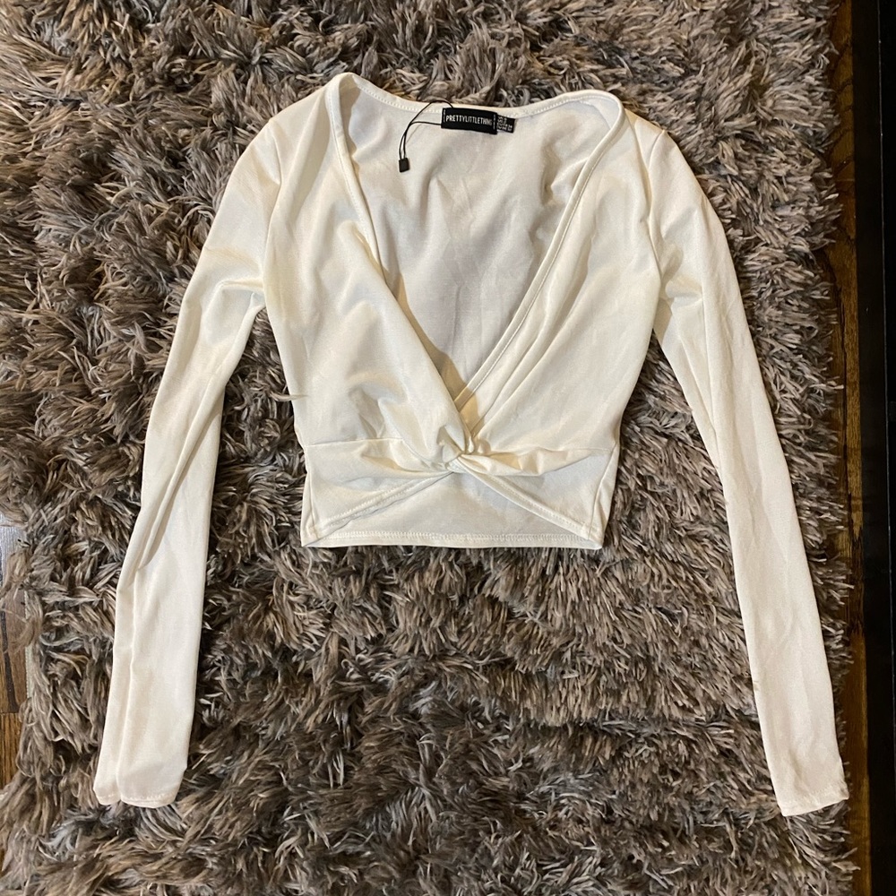 PRETTY LITTLE THING CROP TOP- Size 2